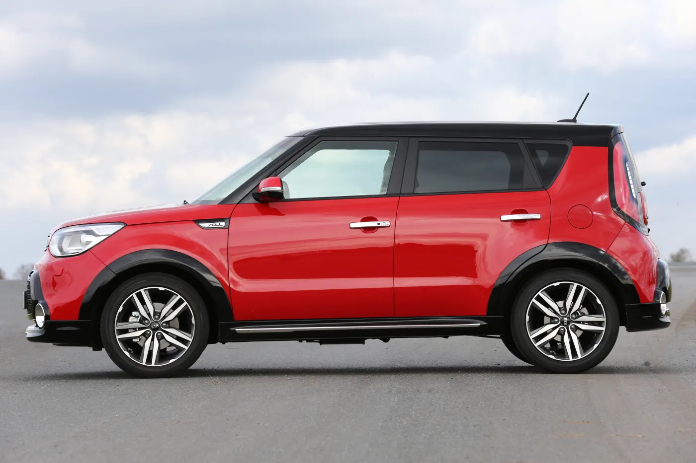 6078304-new-kia-soul-003.jpg