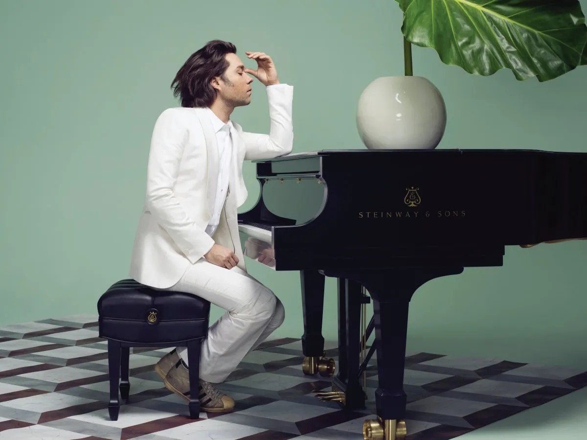6080160-rufus-wainwright.jpg