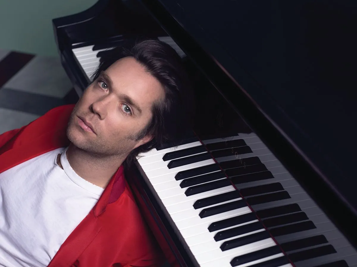 6080189-rufus-wainwright.jpg