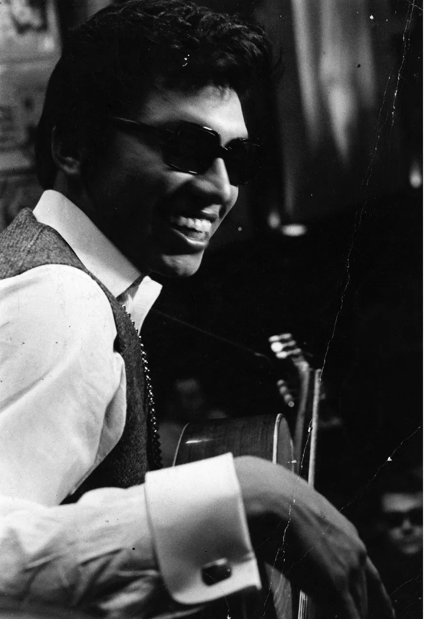 4831359-sixto-rodriguez.jpg