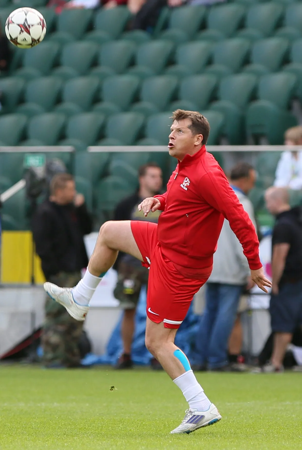 6140726-cezary-kucharski.jpg