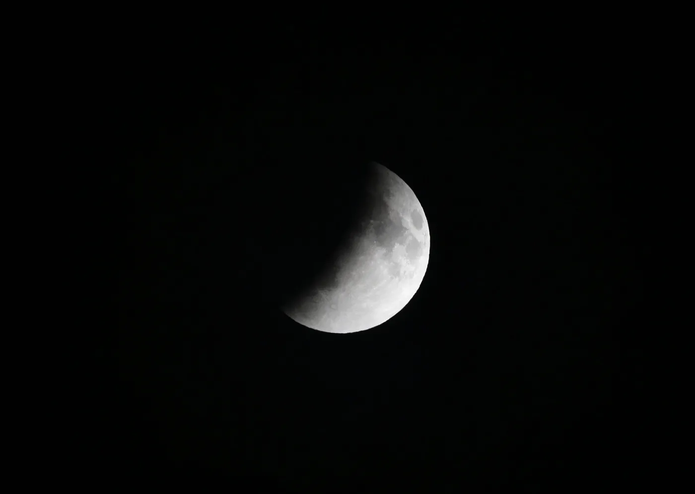 6165130-zacmienie-ksiezyca.jpg