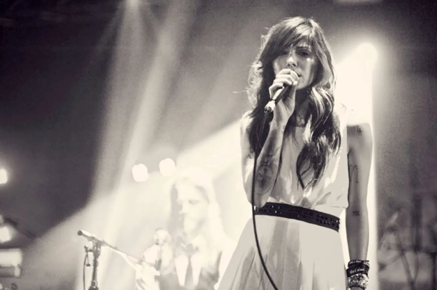 5226105-christina-perri.jpg
