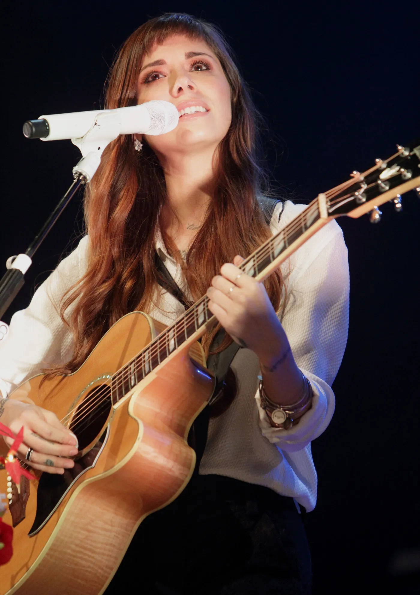 6191862-christina-perri.jpg
