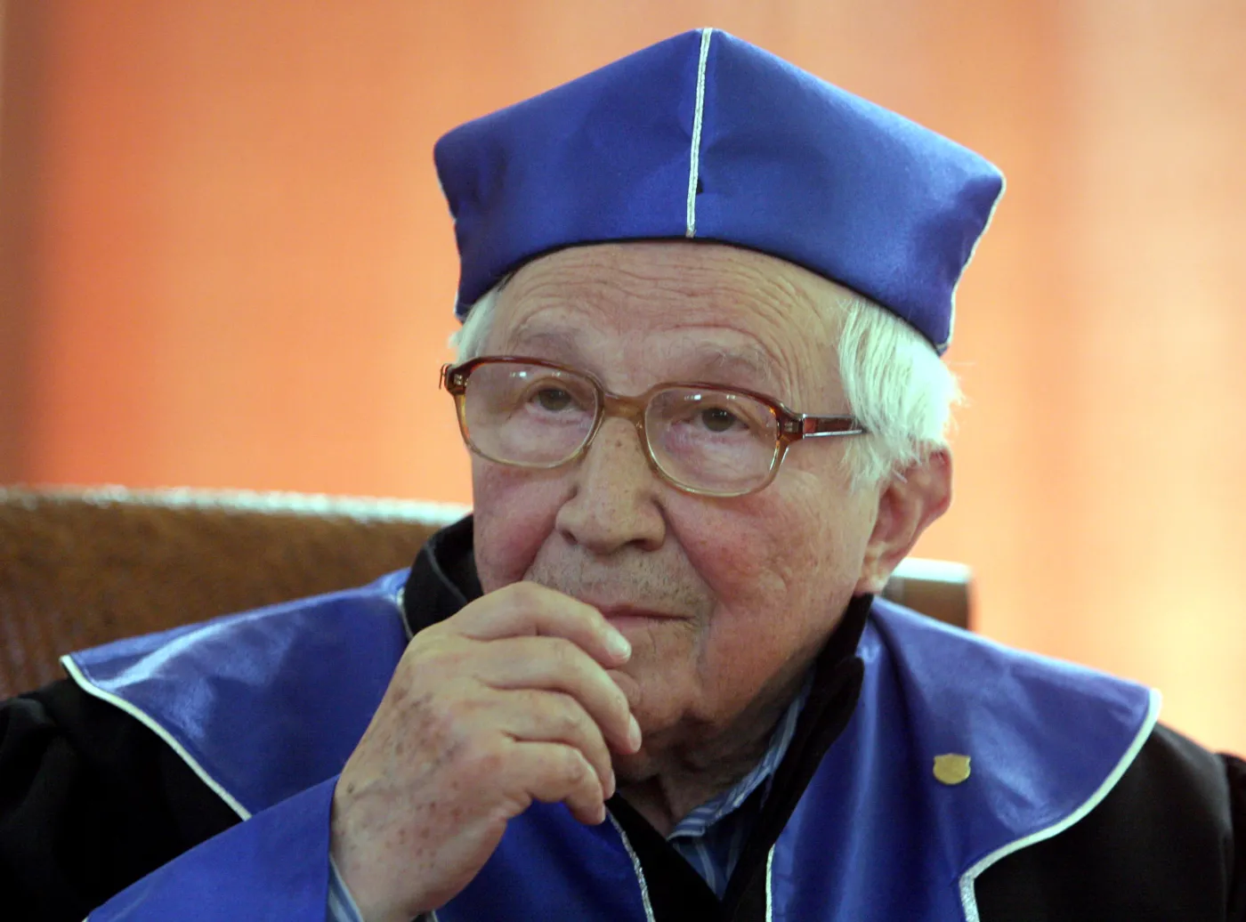 6198450-tadeusz-rozewicz.jpg