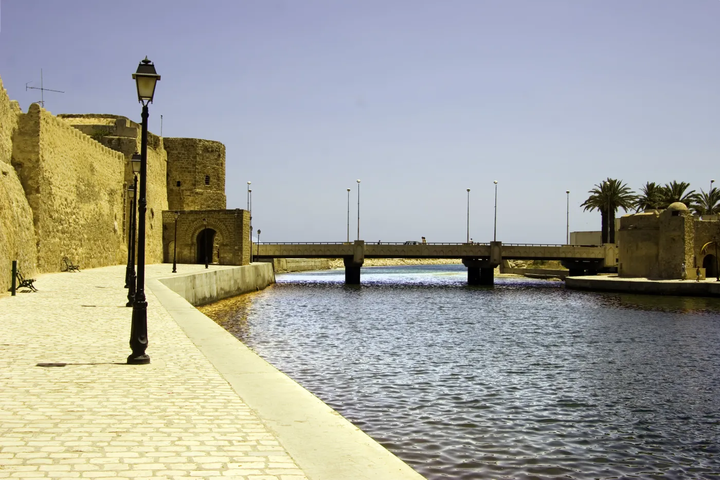 6289076-bizerte-tunezja.jpg