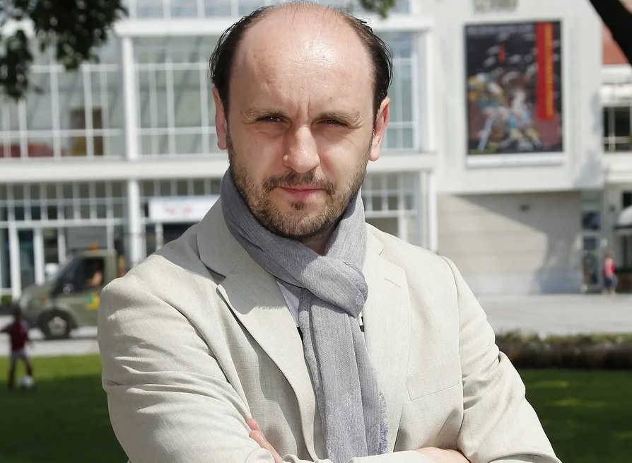 5896886-adam-woronowicz.jpg