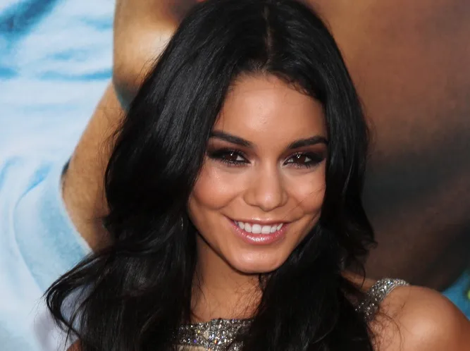 3208936-vanessa-hudgens.jpg