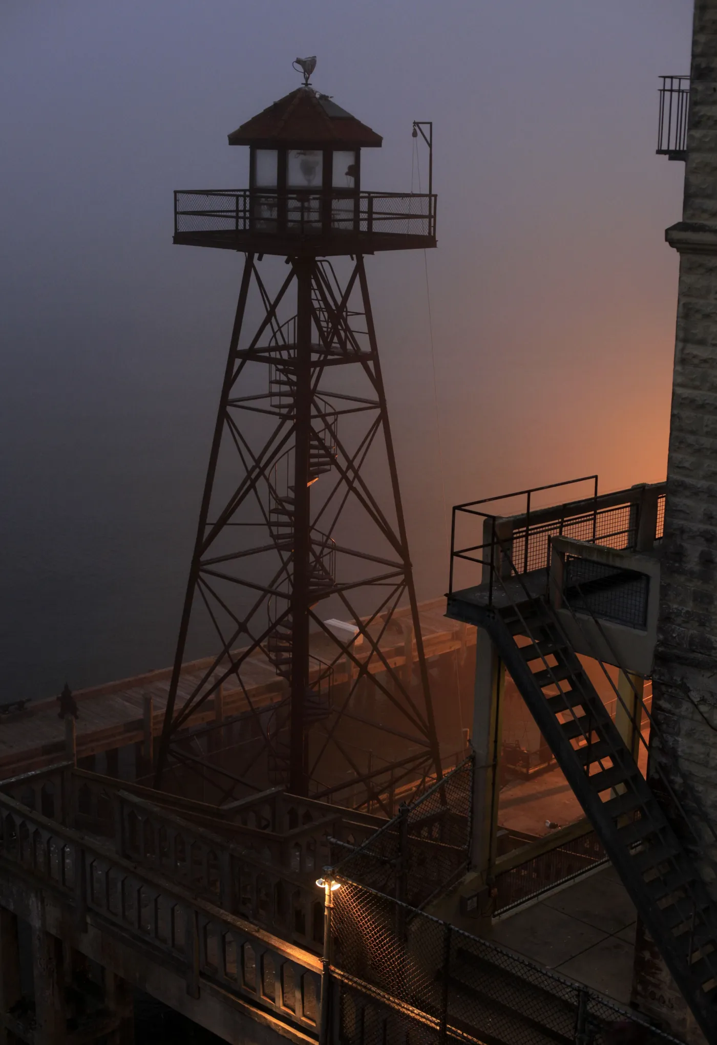 5904134-wiezienie-alcatraz.jpg