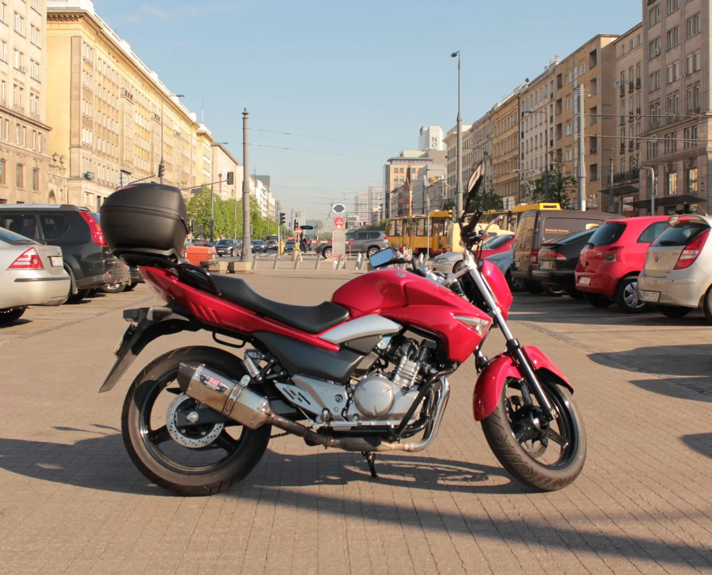 Suzuki inazuma 250 