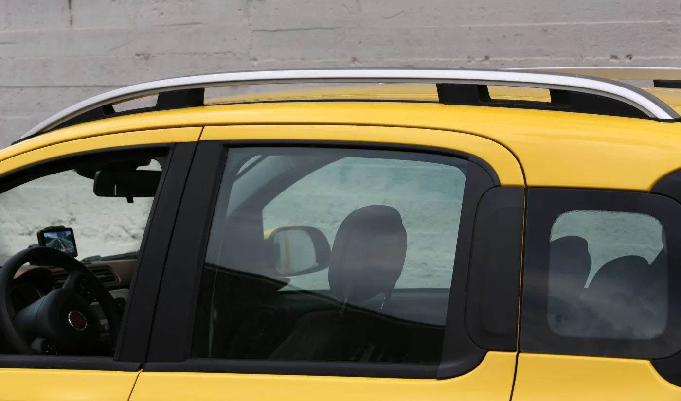 6616554-fiat-panda-cross.jpg