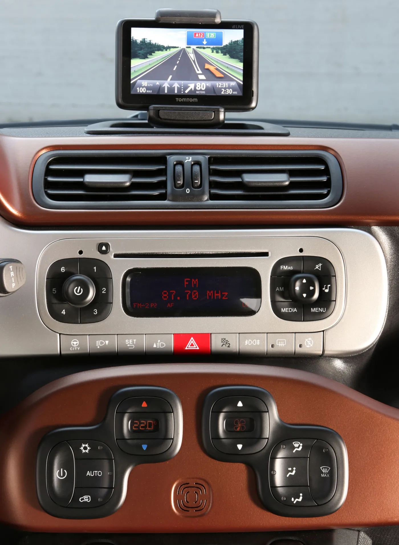 6616815-fiat-panda-cross.jpg