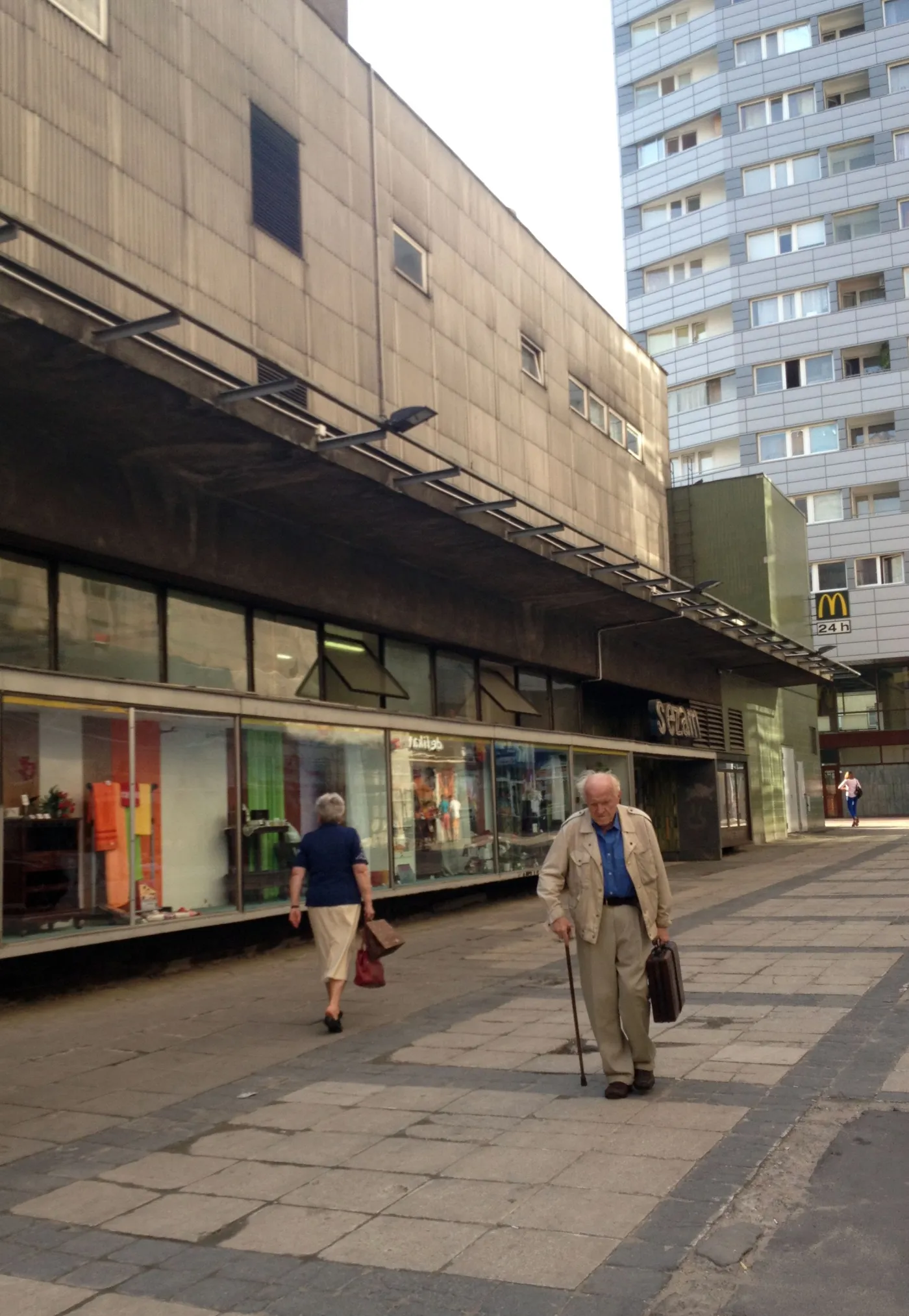 6629841-sezam-w-warszawie.jpg
