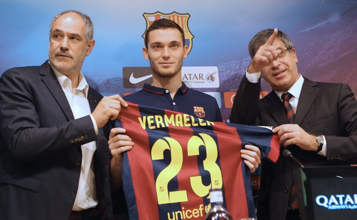 Liga hiszpańska: Vermaelen podpisał kontrakt z FC Barcelona
