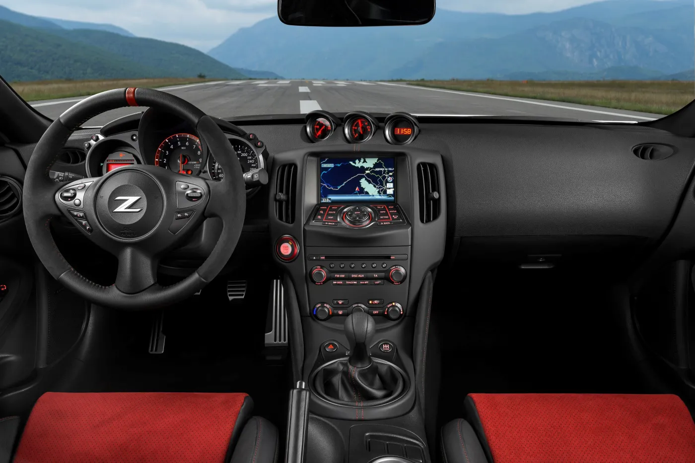 6727105-nissan-370z-nismo.jpg