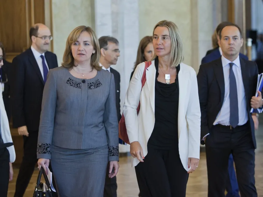 6754853-federica-mogherini.jpg