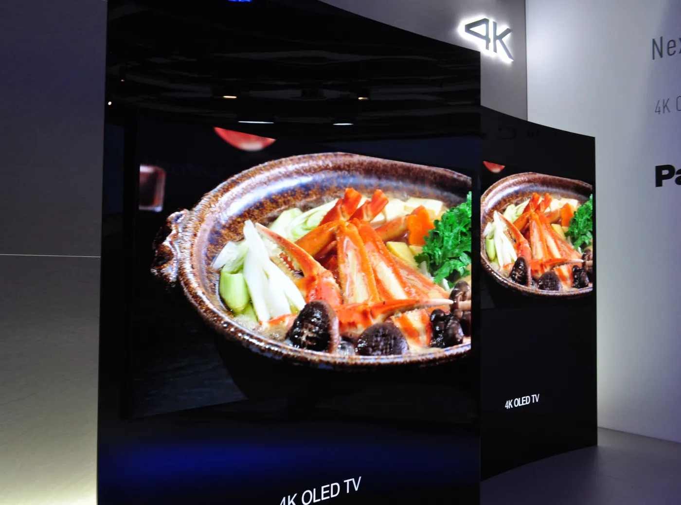 6774991-4k-oled-panasonic.jpg