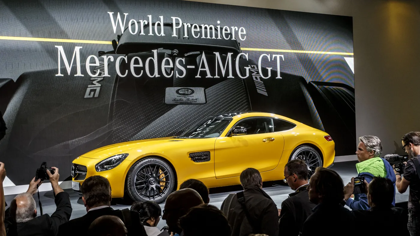 6797066-mercedes-amg-gt.jpg