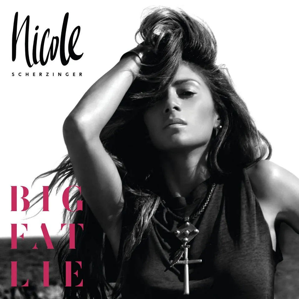 Nicole Scherzinger podgrzewa atmosferę