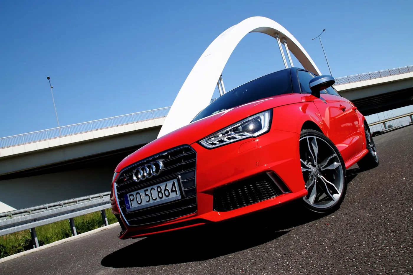 6354454-audi-s1-sportback.jpg