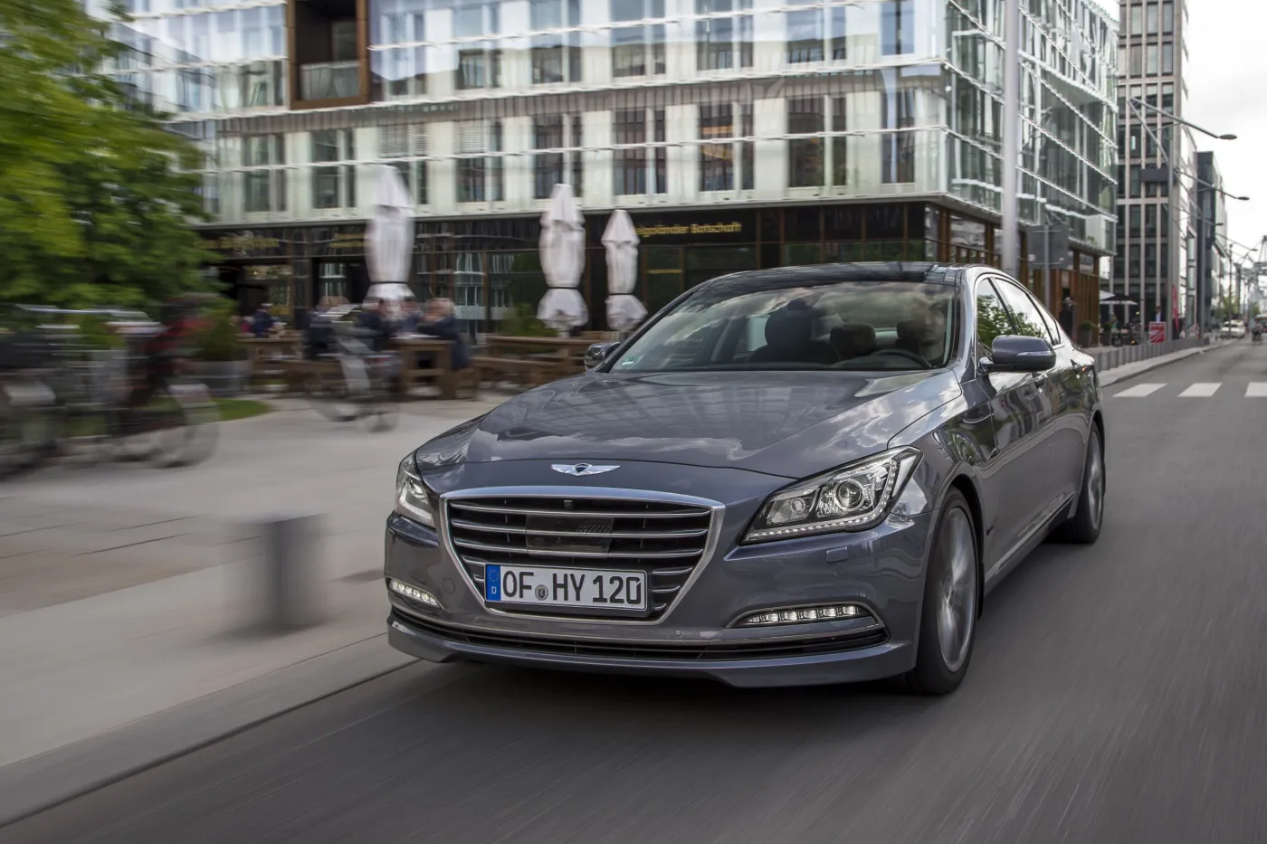 6460115-hyundai-genesis.jpg