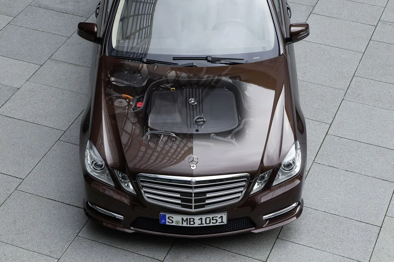2956049-mercedes-klasy-e.jpg