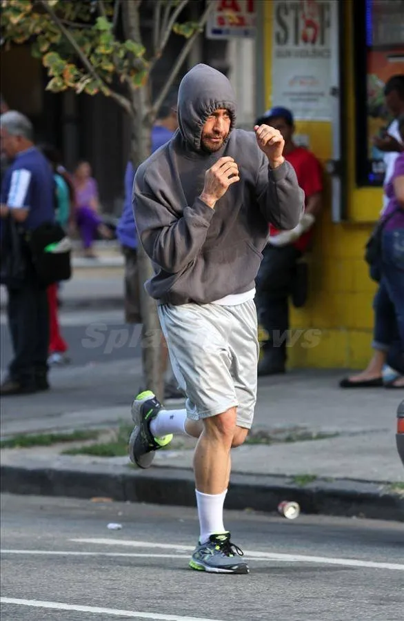 7139677-jake-gyllenhaal.jpg