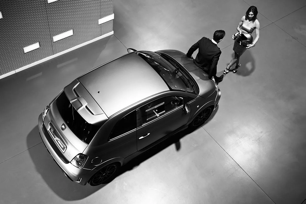 7151817-abarth-695-biposto.jpg
