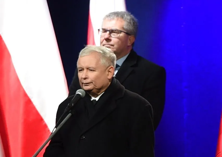 Duży wzrost poparcia dla PiS. NAJNOWSZY SONDAŻ