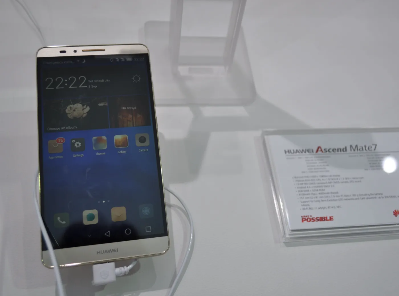 6775658-huawei-ascend-mate.jpg