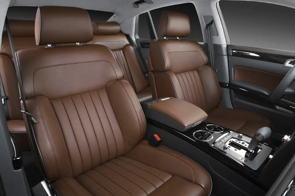 7204964-volkswagen-phaeton.jpg