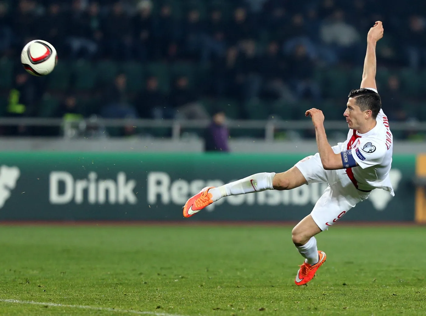 7082086-robert-lewandowski.jpg