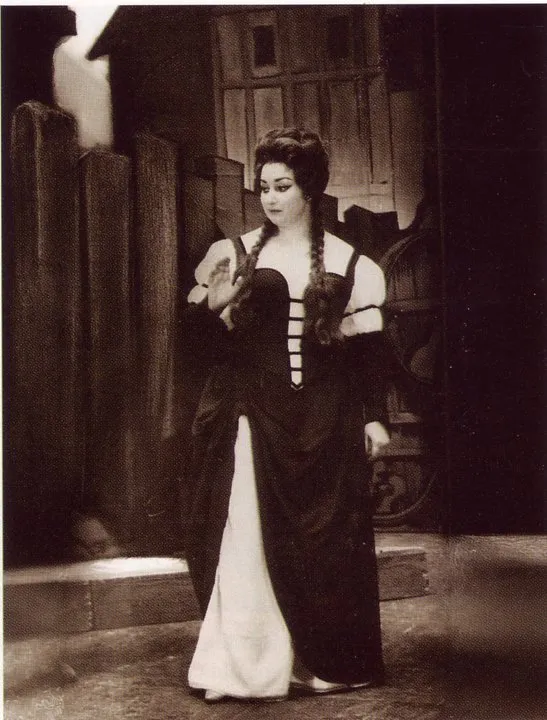 7229918-montserrat-caballe.jpg