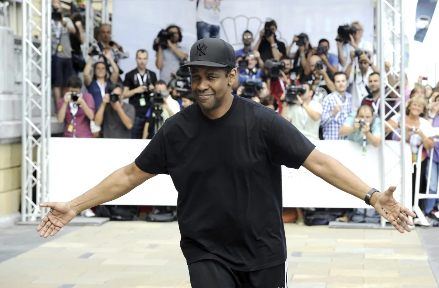 7230637-denzel-washington.jpg