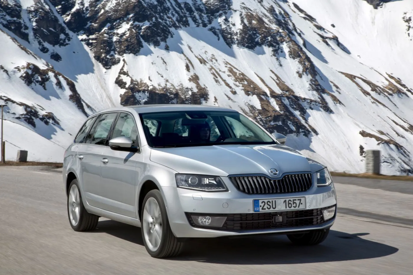 7269088-skoda-octavia-4x4.jpg