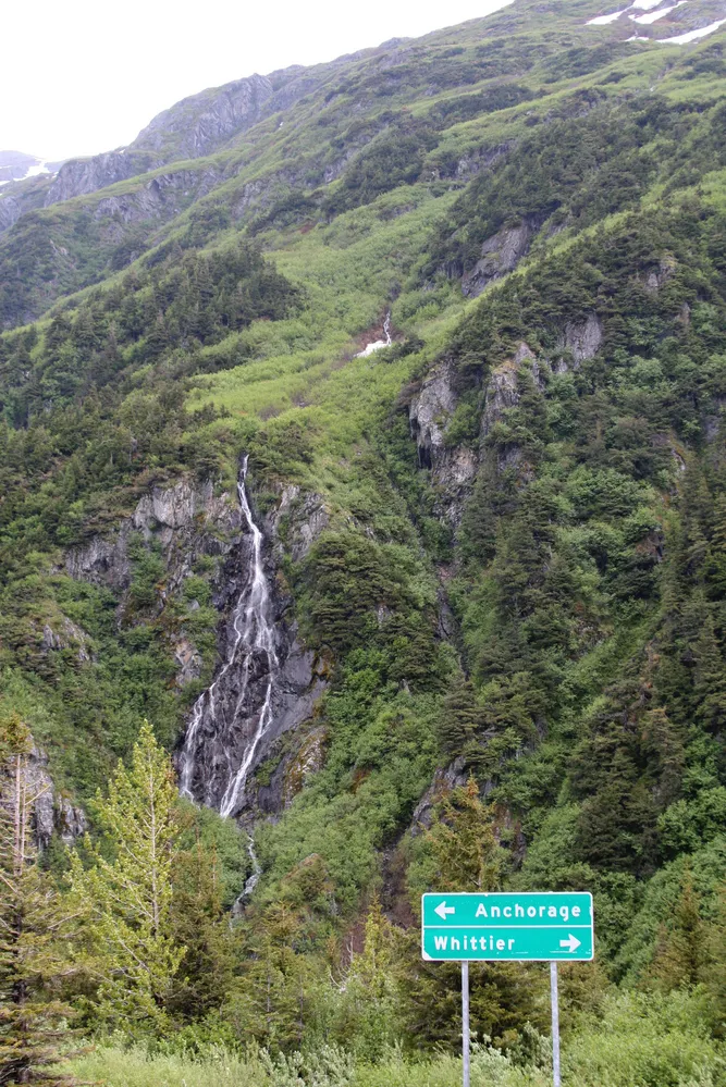 7285571-whittier-na-alasce.jpg