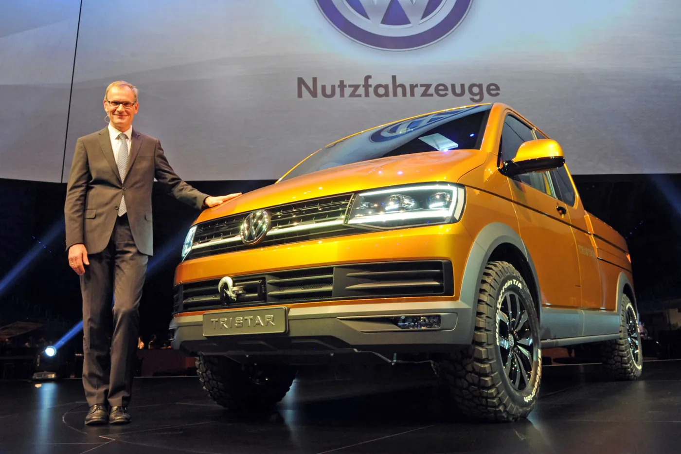 6857899-volkswagen-tristar.jpg