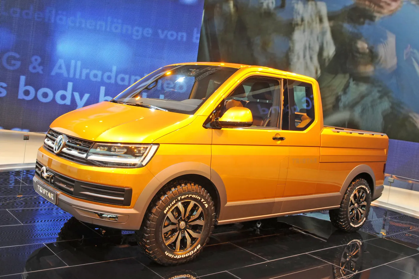 6857986-volkswagen-tristar.jpg