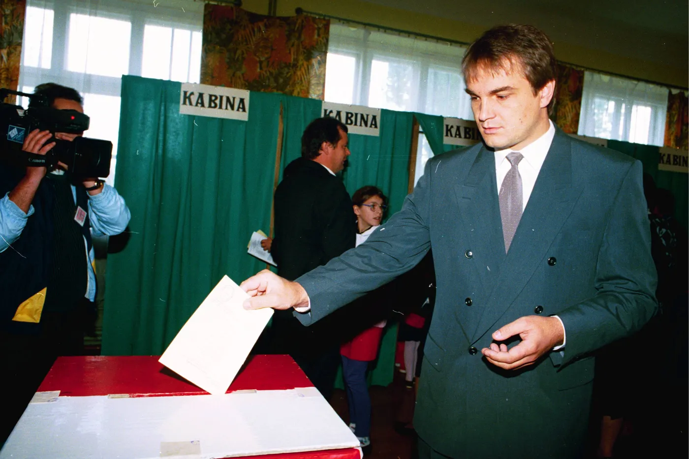 6877321-waldemar-pawlak.jpg