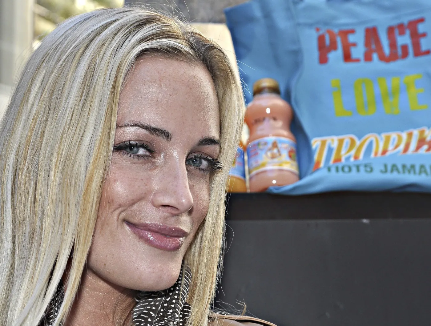 6965293-reeva-steenkamp.jpg