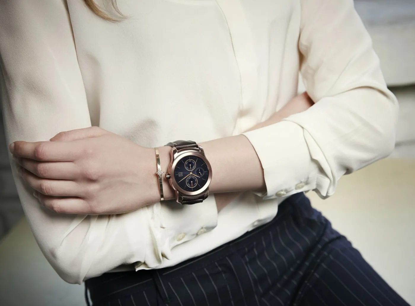 7495162-lg-watch-urbane.jpg