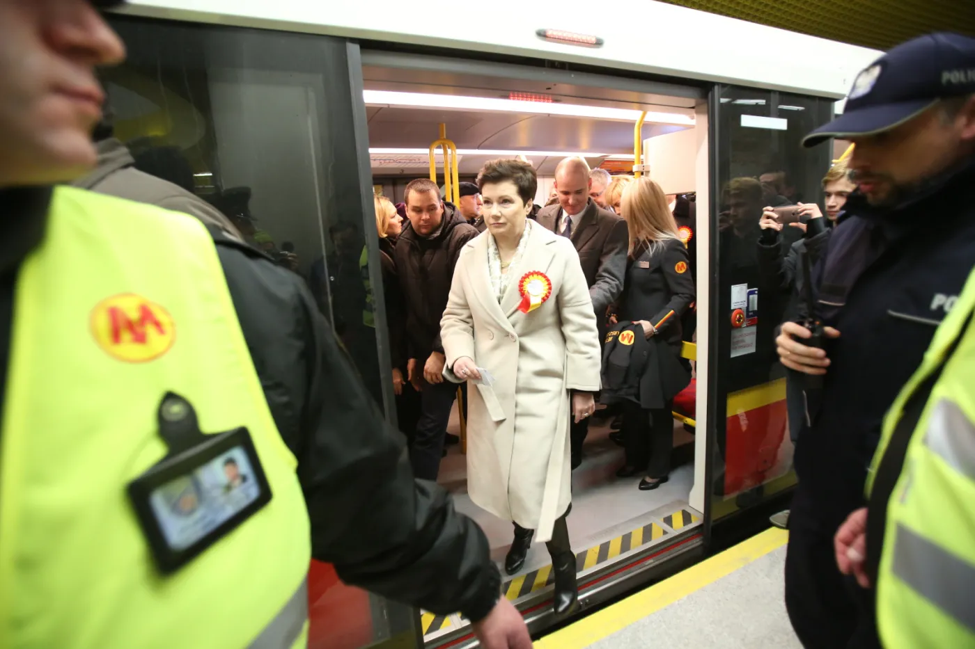 7514922-warszawskie-metro.jpg