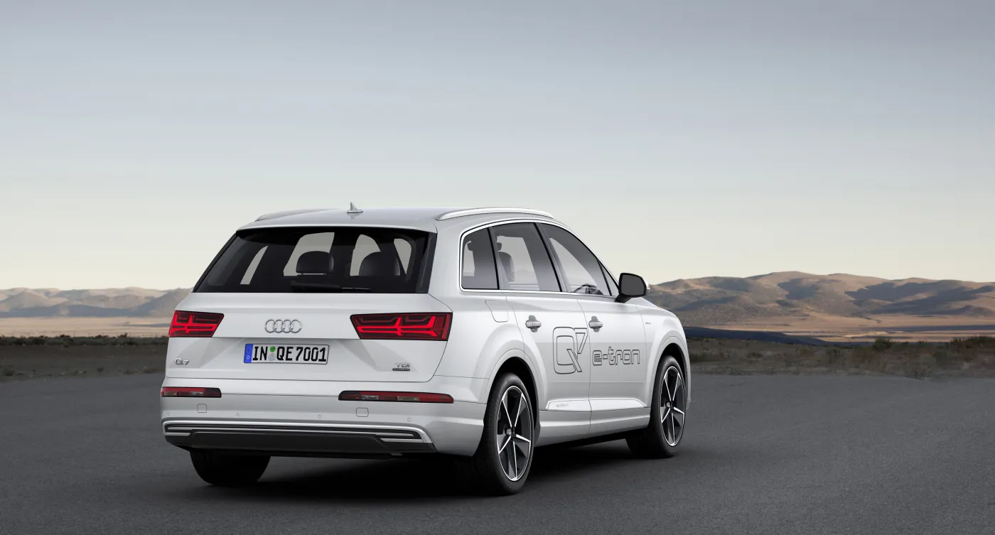 7520198-audi-q7-e-tron-3.jpg