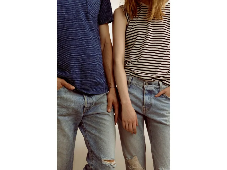 7596980-levi-s-r-501-r-ct.jpg