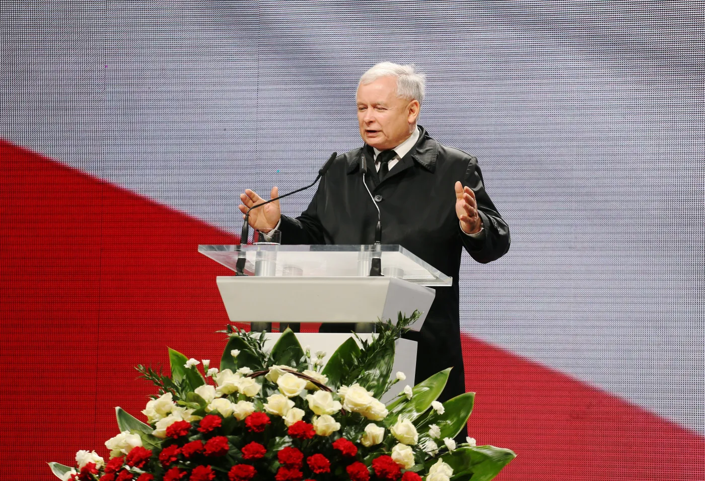 7644975-jaroslaw-kaczynski.jpg
