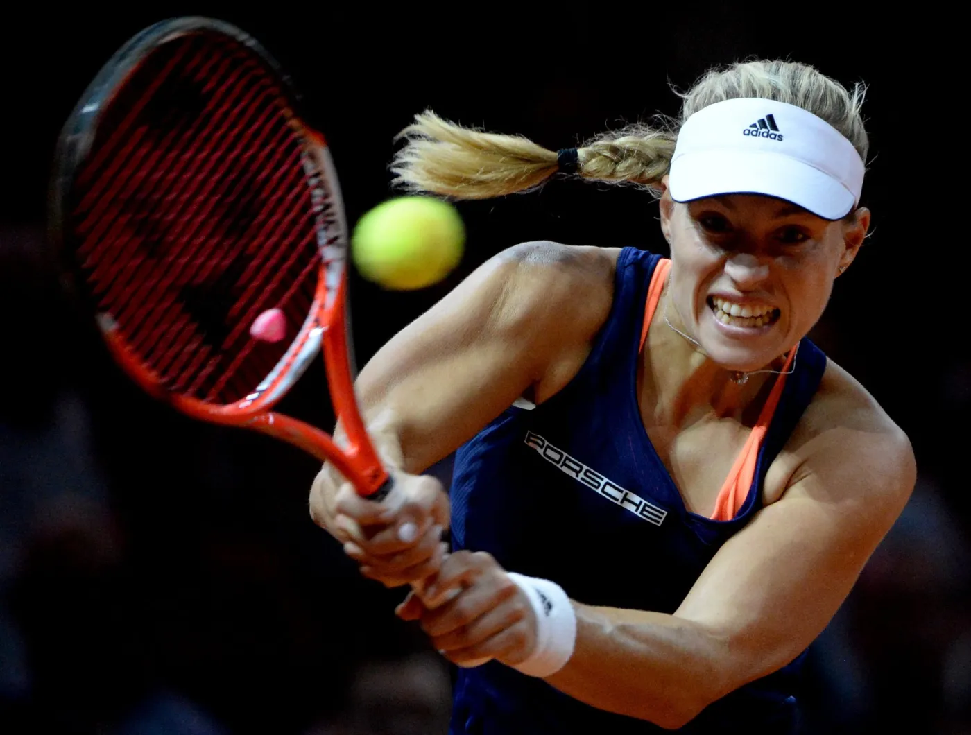 7698404-angelique-kerber.jpg