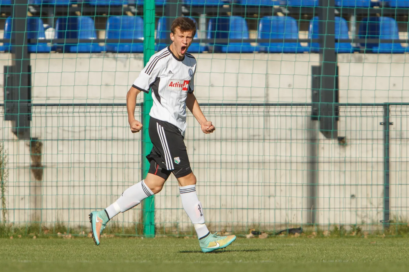 Krystian Bielik