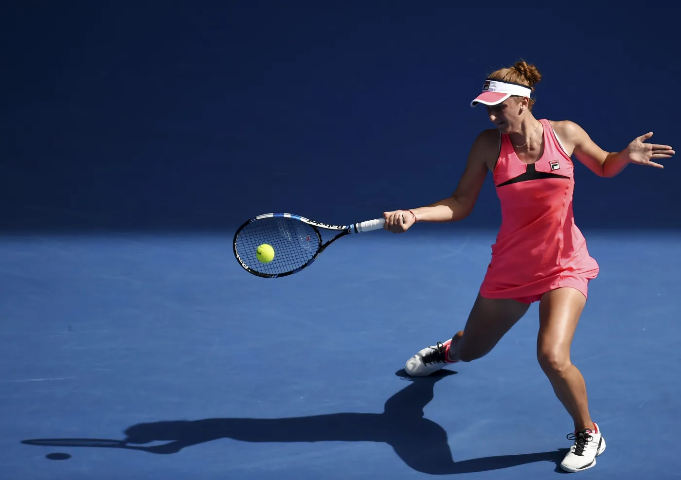 7319835-irina-camelia-begu.jpg