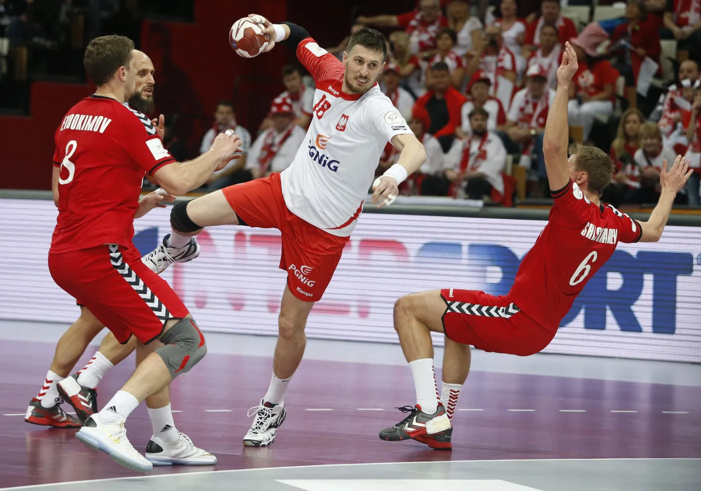 7325549-piotr-grabarczyk.jpg