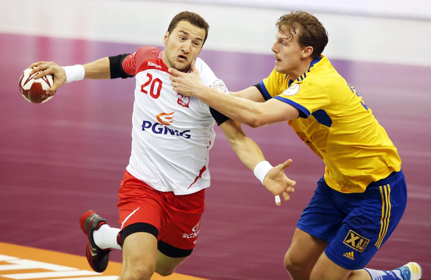 7347305-mariusz-jurkiewicz.jpg